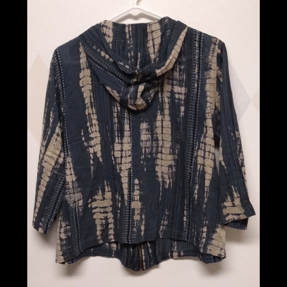 Coldwater Creek full zip hooded shirt - Picture 4 of 7